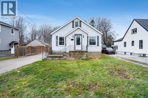 29 Wilkinson Drive, Leamington, ON, N8N1A1 | Card Image