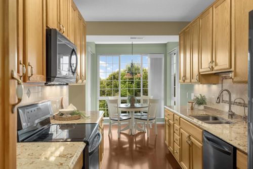 328-100 Clydesdale Trl, Medina, MN, 55340-4534 | Card Image