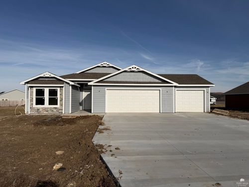111 Cedar Ct, Alma, KS, 66401 | Card Image