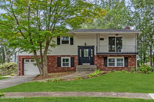 13 Burdge Dr, Howell, NJ, 07731-1400 | Card Image