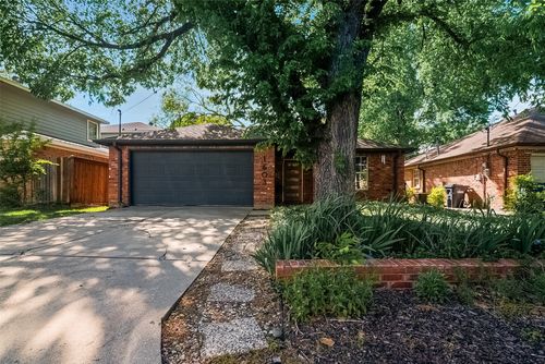 1603 N College St, Mckinney, TX, 75069-1802 | Card Image