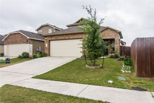 16009 Hawthorne Heights Trl, Austin, TX, 78728-1335 | Card Image