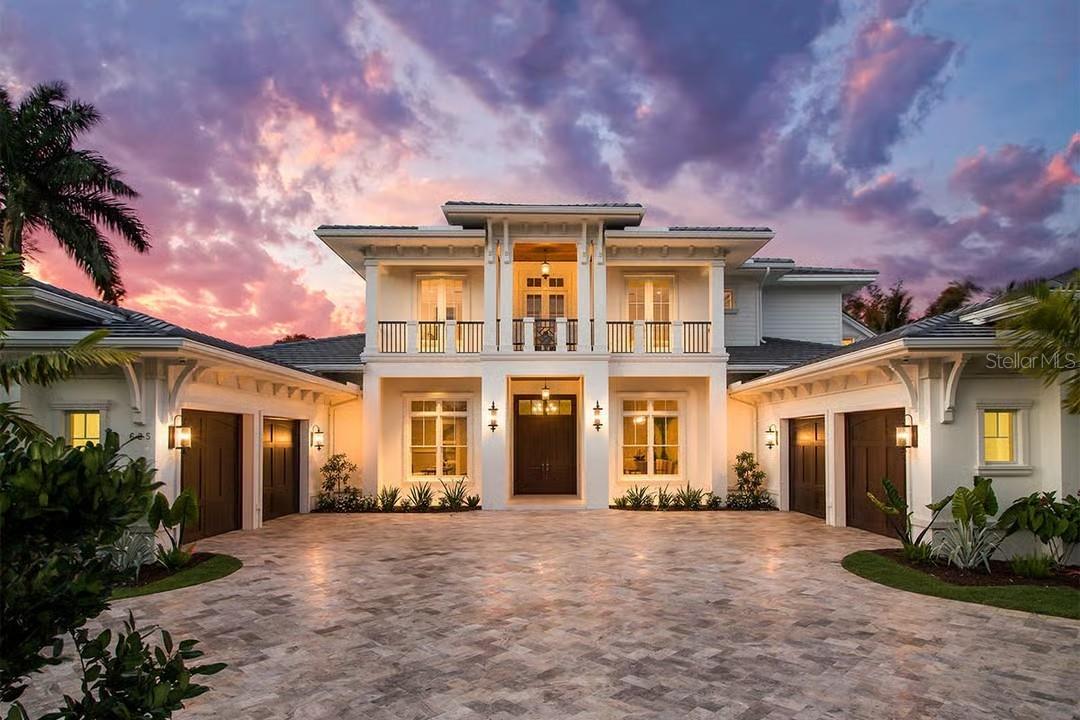 Residential in TAVARES