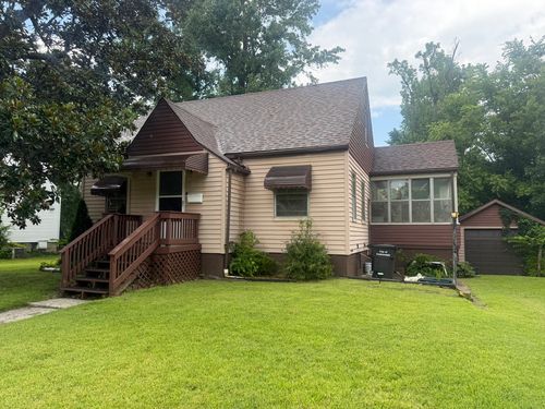 1108 W Walkup Ave, Carbondale, IL, 62901-2477 | Card Image