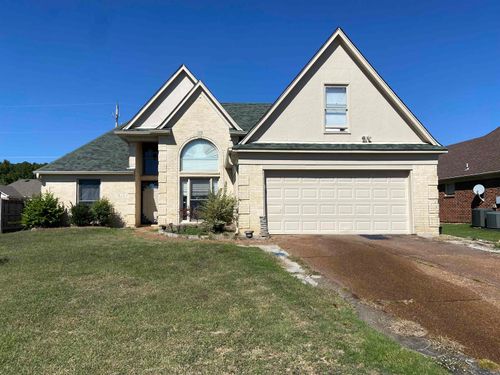 9284 Chimneyrock Blvd, Cordova, TN, 38016-2355 | Card Image