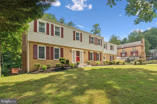 3147 Lookout Point Ct, TRIANGLE, VA, 22172-1510 | Card Image