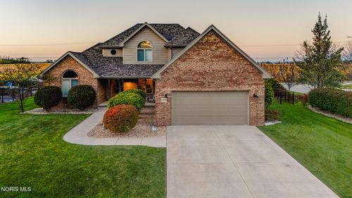 1800 Timber Ridge Dr, Bowling Green, OH, 43402-1569 | Card Image