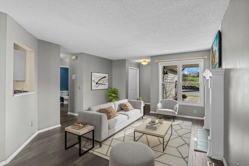 18502 Apple Tree Ct, Minnetonka, MN, 55345-6095 | Card Image