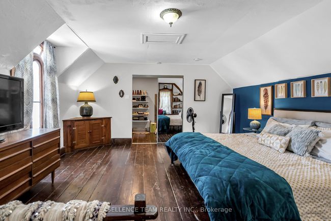 1654 County Rd, House other with 4 bedrooms, 2 bathrooms and 6 parking in Dunvegan ON | Image 27