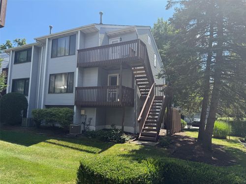 1 Evan Ct, Nanuet, NY, 10954-3819 | Card Image