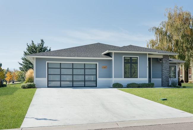 1347 Lake Pointe Dr, House other with 3 bedrooms, 2 bathrooms and null parking in Bigfork MT | Image 47