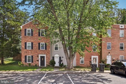 2905 Wren Ct, WOODBRIDGE, VA, 22191-4635 | Card Image