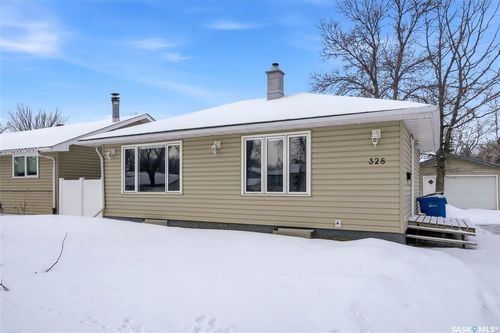 328 Toronto Street N, Regina, SK, S4L0L5 | Card Image