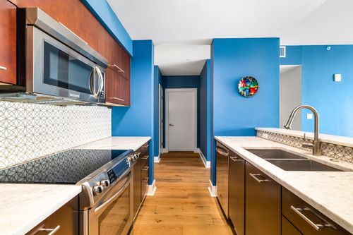 1103-603 Davis St, Austin, TX, 78701-4242 | Card Image
