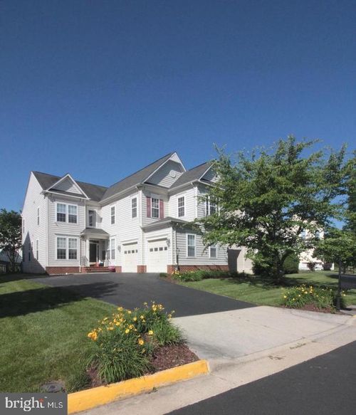 21885 Larchmont Way, BROADLANDS, VA, 20148-4582 | Card Image