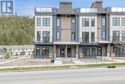 103 - 1455 Cara Glen Crt, Townhouse with 3 bedrooms, 3 bathrooms and 2 parking in Kelowna BC | Image 1