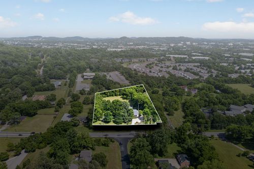 518 Franklin Rd, Franklin, TN, 37069-8200 | Card Image
