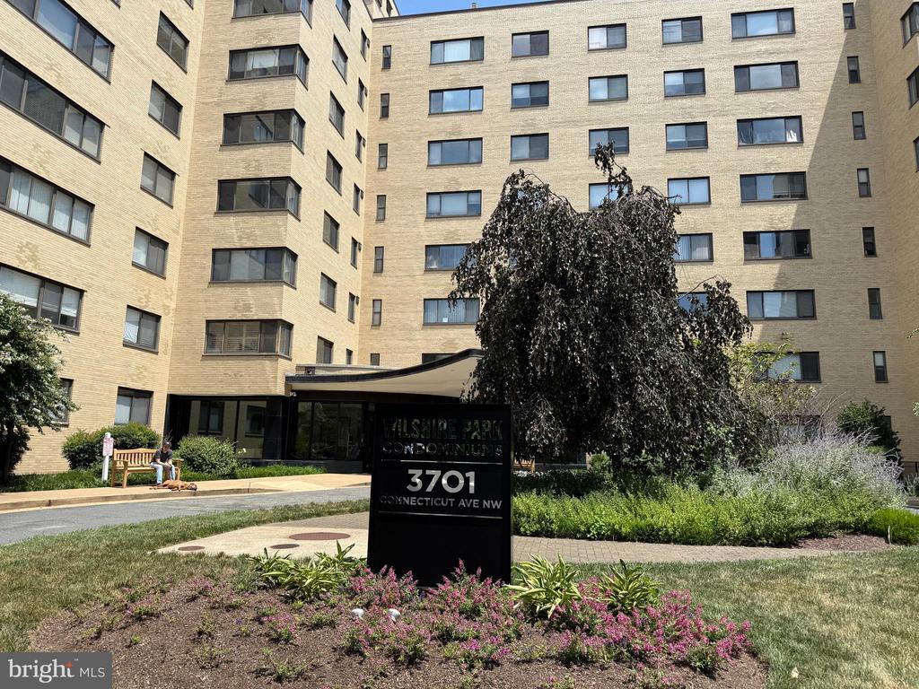 Residential in WASHINGTON 2