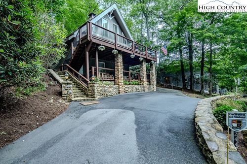 244 Walnut, Boone, NC, 28607-5799 | Card Image