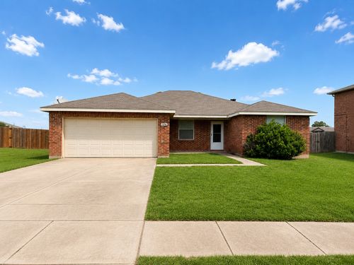1216 Wisdom Dr, Cedar Hill, TX, 75104-7338 | Card Image