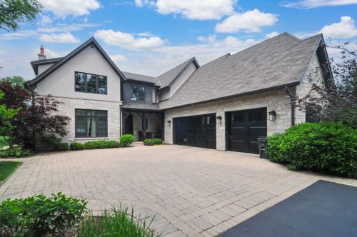 326 Country Ln, Glenview, IL, 60025-5105 | Card Image