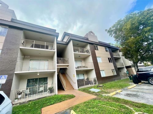 205-15201 Sw 80th St, Miami, FL, 33193-1343 | Card Image