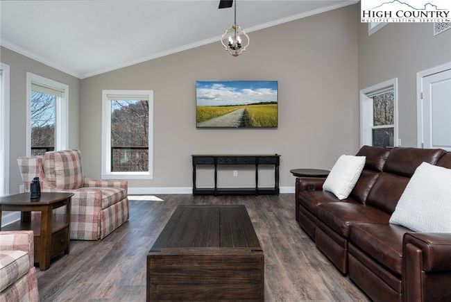 150 Squirrel Corn Ln, House other with 3 bedrooms, 3 bathrooms and null parking in Sugar Mountain NC | Image 15