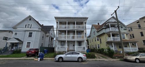 861 Baldwin St, Waterbury, CT, 06706-1551 | Card Image