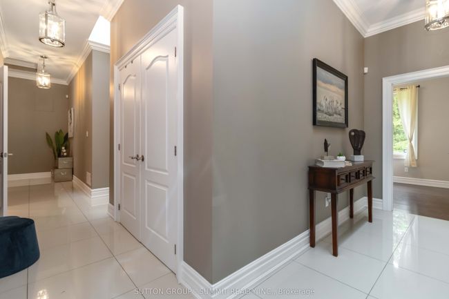 7 Tristan Crt, House other with 3 bedrooms, 3 bathrooms and 5 parking in Brampton ON | Image 25
