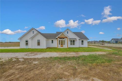 23 High Meadow Trail, Franklin, TX, 77856 | Card Image