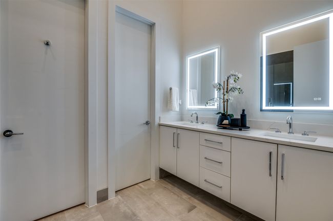 14911 Reserve Circle, Townhouse with 3 bedrooms, 4 bathrooms and null parking in Addison TX | Image 19