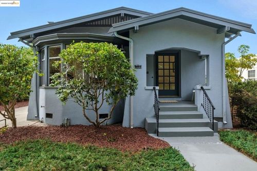 1112 Masonic Ave, Albany, CA, 94706-2328 | Card Image
