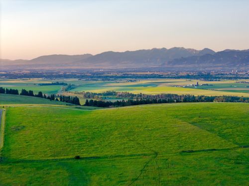 NHN Lumine Lane, Bozeman, MT, 59718 | Card Image