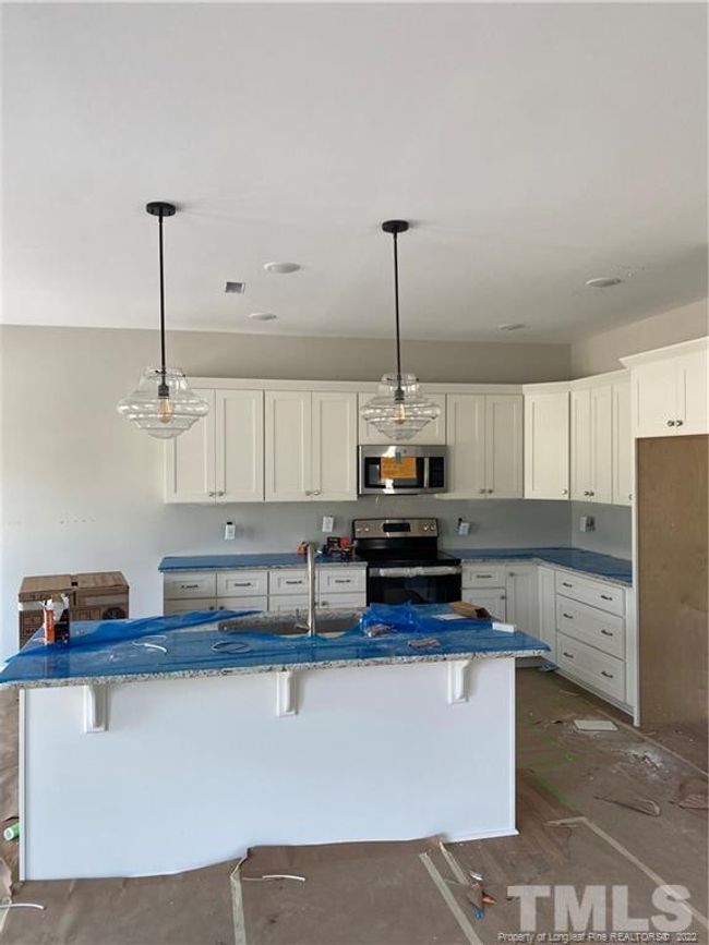 606 N Dickson St, House detached with 3 bedrooms, 3 bathrooms and null parking in Raeford NC | Image 11