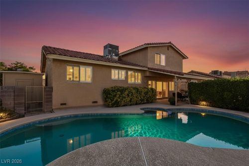 688 Montvilla Dr, Las Vegas, NV, 89123-1234 | Card Image