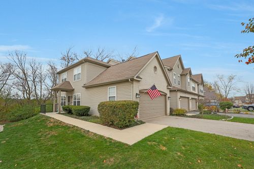 2826 Cobblestone Drive, Crystal Lake, IL, 60012 | Card Image