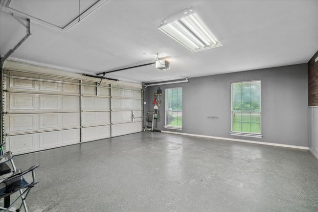 Finished out garage with epoxy floors | Image 26