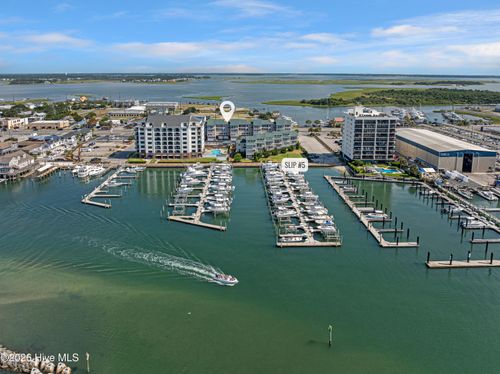i-1-and-slip-5-atlantic-har-104 S 3rd Street, Morehead City, NC, 28557 | Card Image