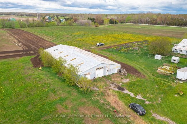 18330 Mountainview Rd, House other with 3 bedrooms, 1 bathrooms and 18 parking in Caledon East ON | Image 8