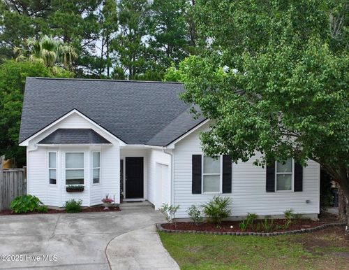 9408 Night Harbor Dr Se, Leland, NC, 28451-9594 | Card Image