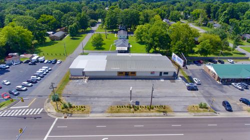 1608 Madison St, Shelbyville, TN, 37160-3644 | Card Image