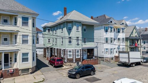 131 Whitman St, New Bedford, MA, 02745-6909 | Card Image