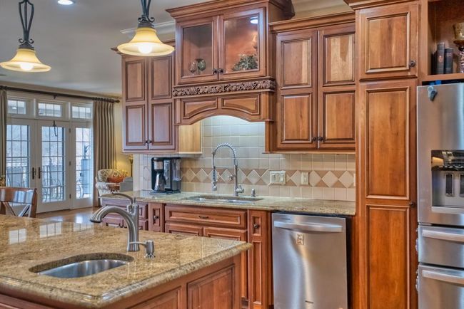 122 Fairway Acres Dr, Home with 7 bedrooms, 5 bathrooms and 3 parking in Dunmor KY | Image 26