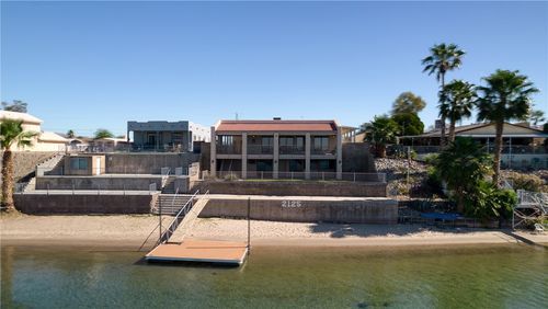 2125 Whitewater Dr, Bullhead City, AZ, 86442-5235 | Card Image