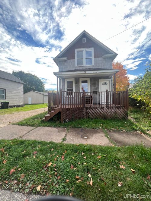 515 7th Street, Iron Mountain, MI, 49801 | Card Image