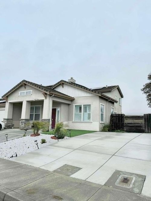 18 Condor Court, American Canyon, CA, 94503 | Card Image