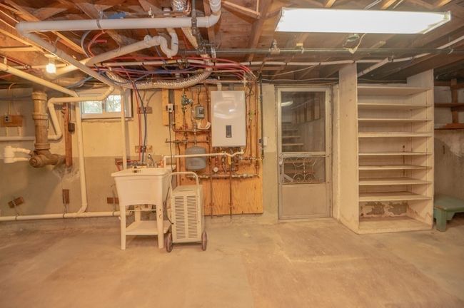2 Euclid Rd, House other with 3 bedrooms, 2 bathrooms and 2 parking in Tewksbury MA | Image 24