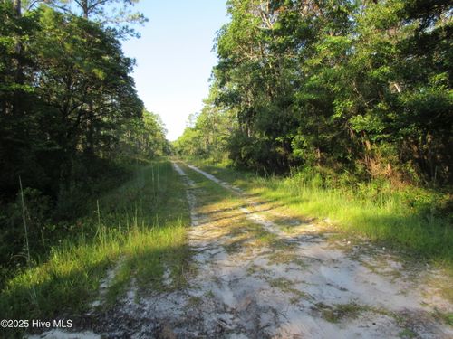 1300 Beech Rd, Southport, NC, 28461 | Card Image