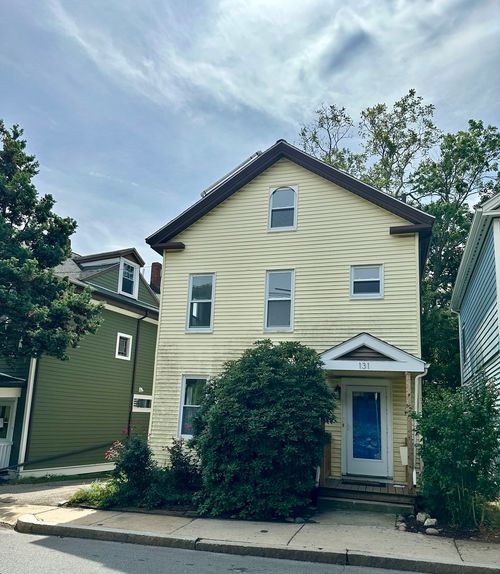 131 Carolina Ave, Boston, MA, 02130-3247 | Card Image