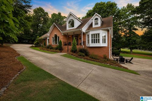 236 Briarwood Cir, ONEONTA, AL, 35121 | Card Image